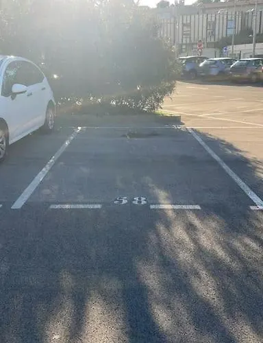 Manon, 2 Ch, Parking, Tram Croix D'argent Au Pied, Sleep-in-montpellier