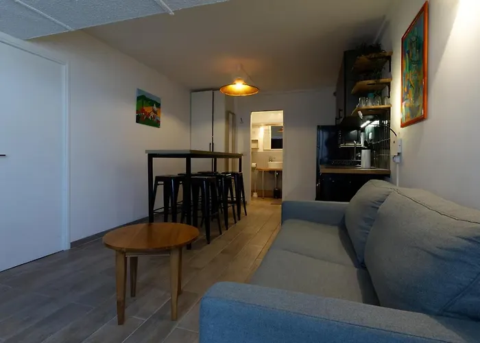 Apartament Manon, 2 Ch, Parking, Tram Croix D'argent Au Pied, Sleep-in-montpellier Montpellier